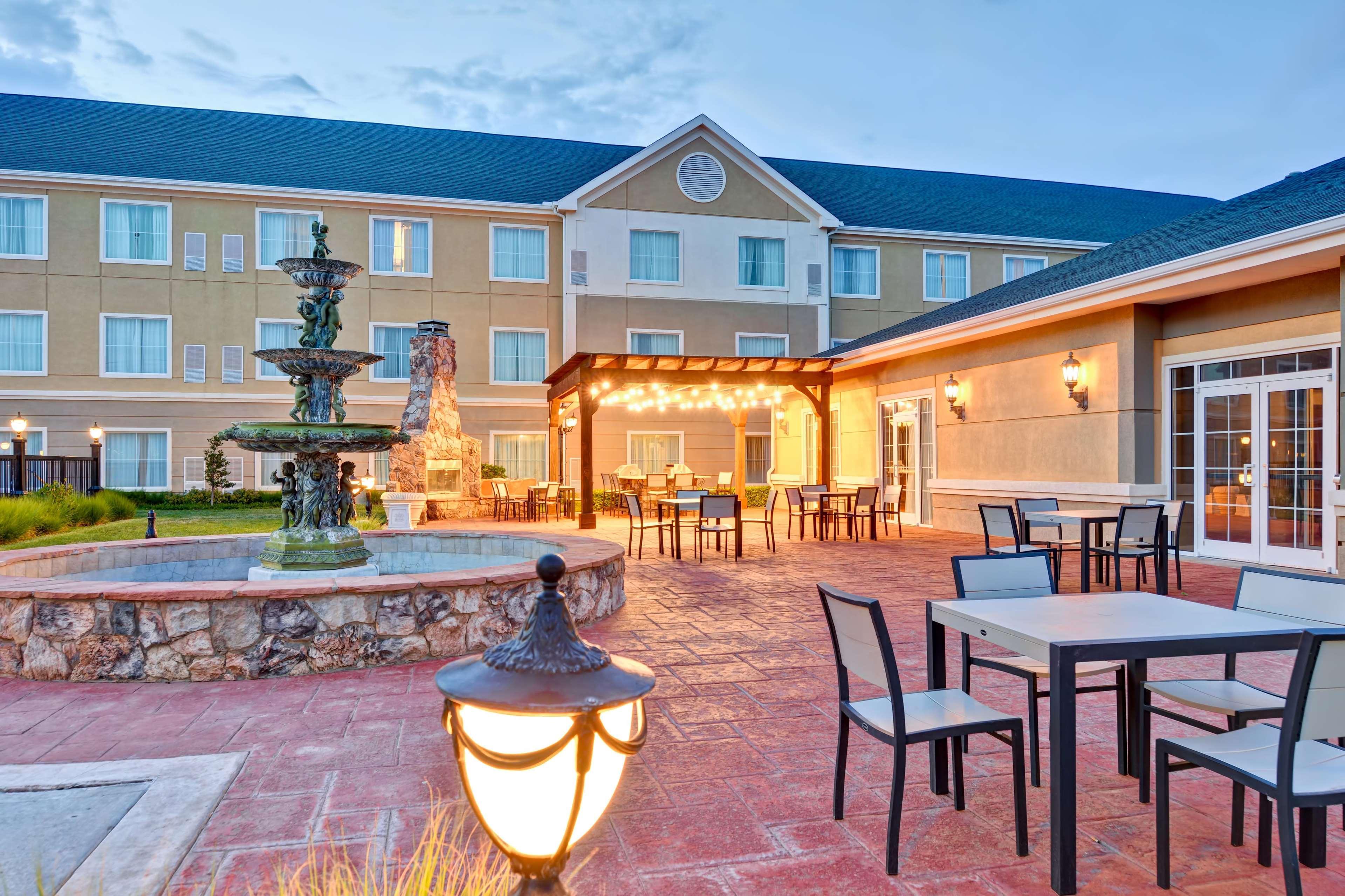 Homewood Suites By Hilton Амарилло Экстерьер фото
